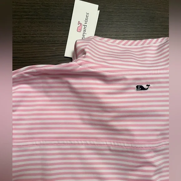 NWT Vineyard Vines top S - Picture 5 of 10